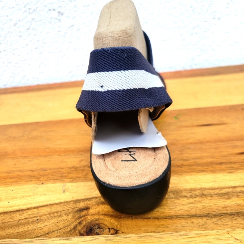 1 Amputee Shoe Women's  LifeStride Sandals  Size 10 M - Picture 12 of 16